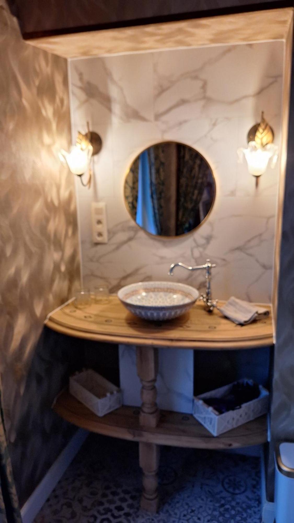 "Chez Ba'Nus" Bed & Breakfast Blankenberge Bagian luar foto